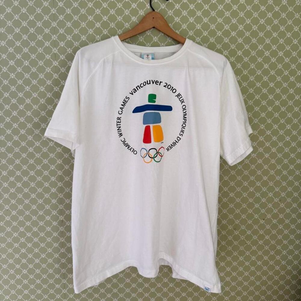 2010 vancouver olympics graphic white